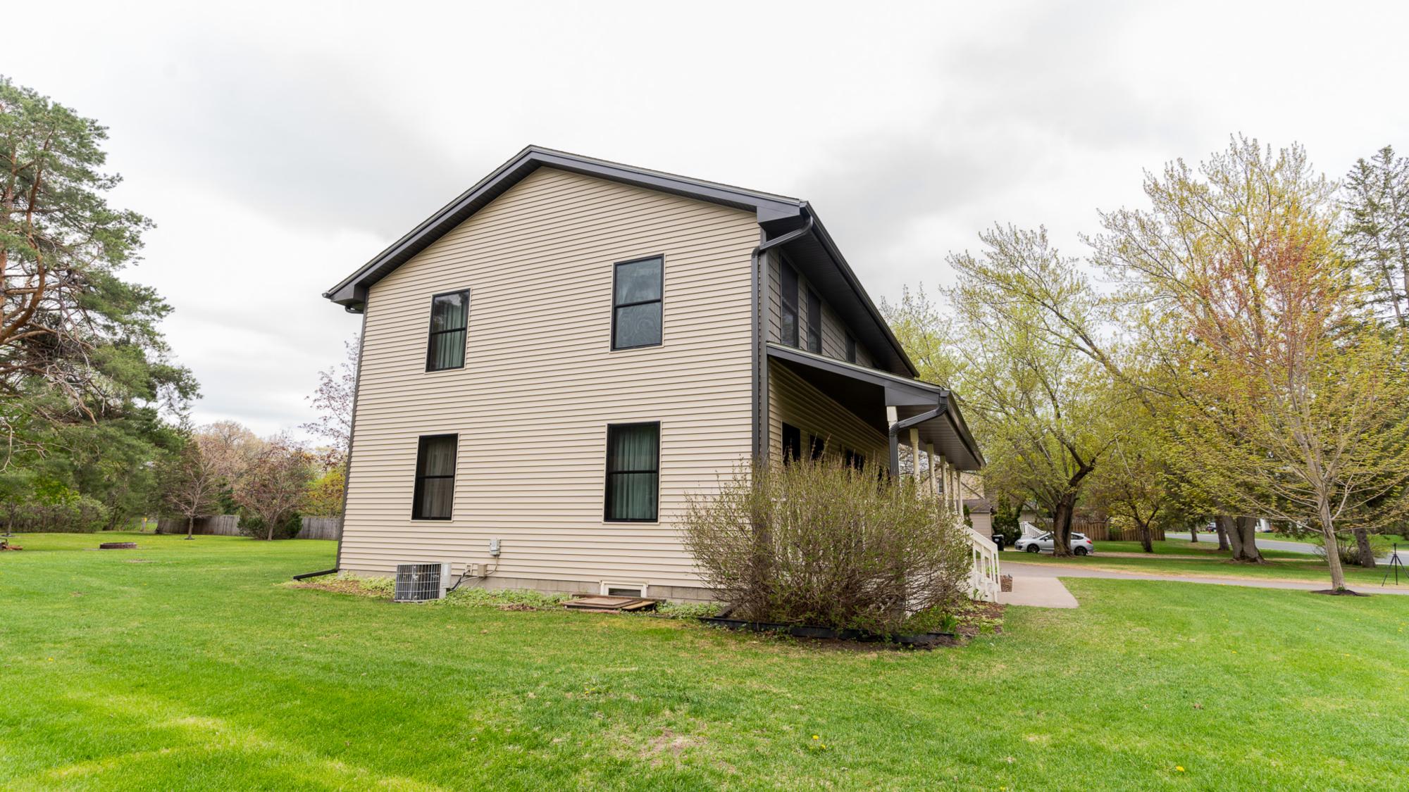 Siding and Windows in Mounds View – 1