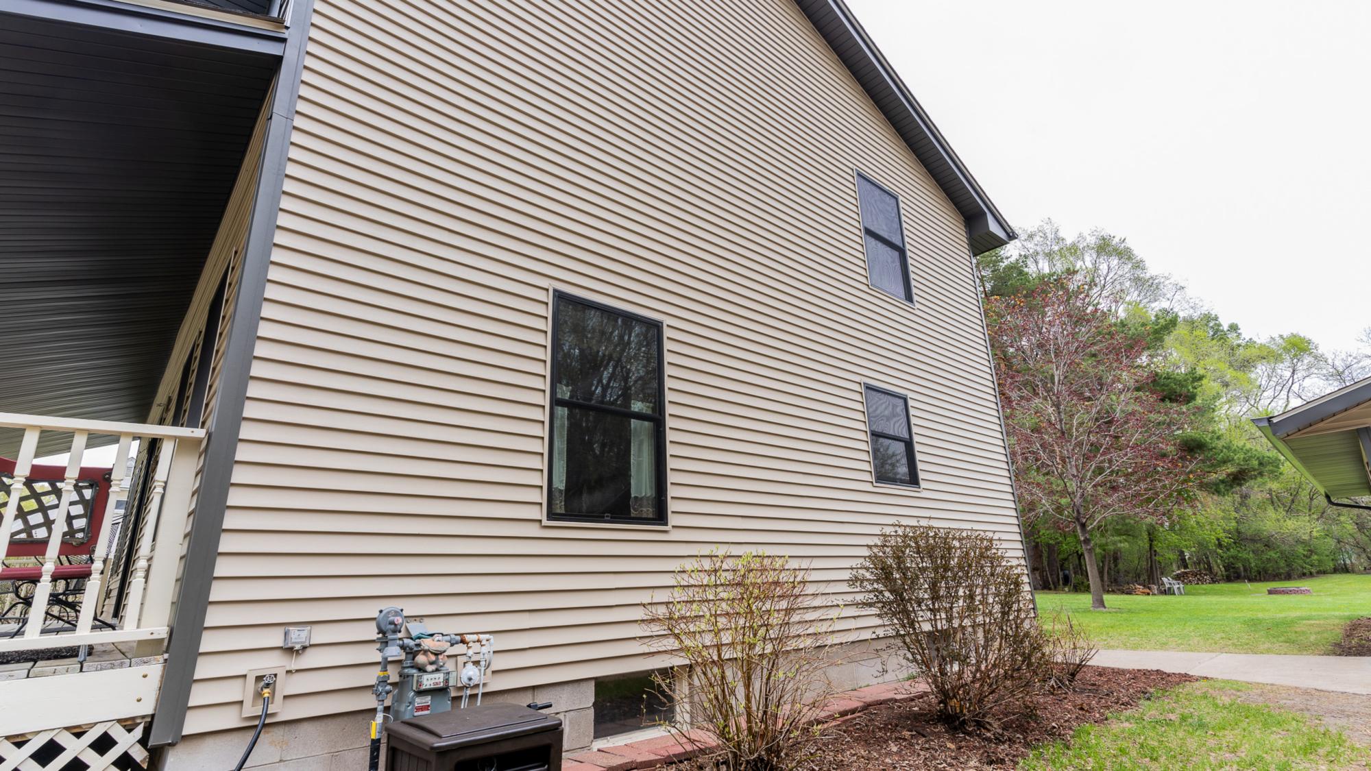 Siding and Windows in Mounds View – 7